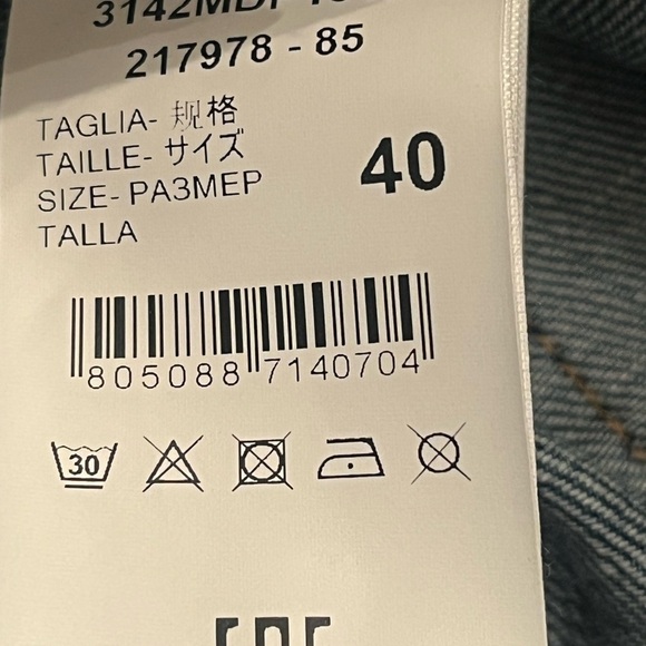 MSGM Womens Blue Denim Cut Off shorts Raw Hem Size 40 US 4 Made in Italy - Picture 8 of 11